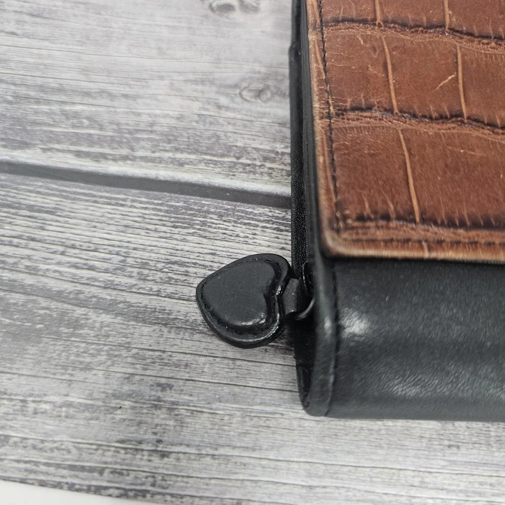 Brighton Brown Croc Embossed Patent Leather Crossbody Bag Wallet